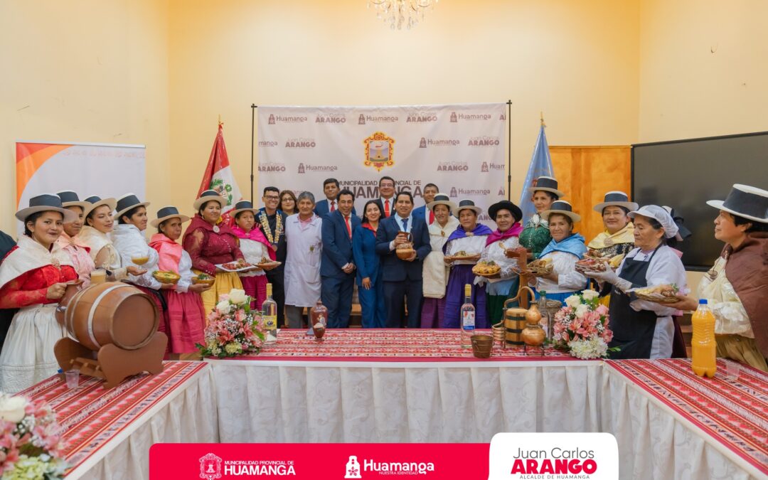 ALCALDE DE HUAMANGA IMPULSA NUESTRA GASTRONOMÍA Y LANZA EL FESTIVAL DE LA PUKA PIKANTE Y EL PISCO SOUR